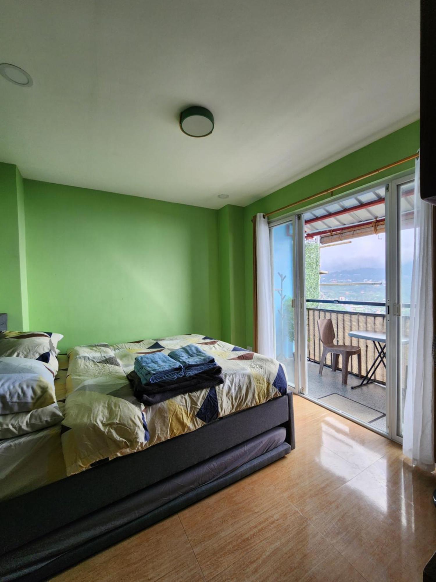 Mountain And Sunsetview Baguio Residences Baguio City Номер фото